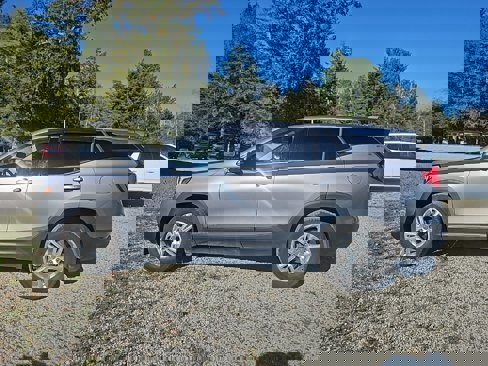 Used 2019 GMC Terrain SLE image 2