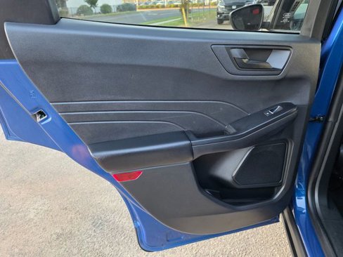 Used 2022 Ford Escape SE image 19
