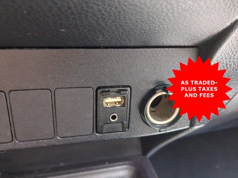 Used 2013 Toyota RAV4 XLE image 19