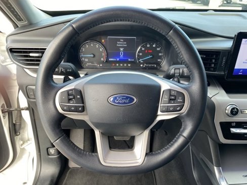 Used 2020 Ford Explorer XLT w/ Equipment Group 202A image 36