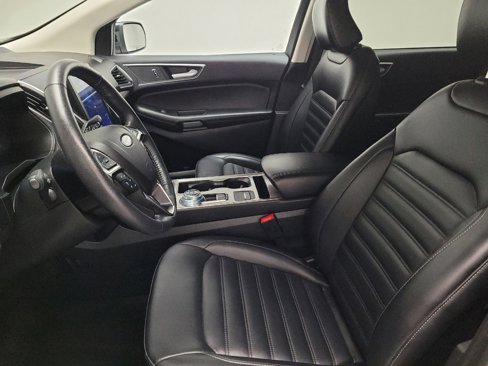 Used 2024 Ford Edge SEL image 17