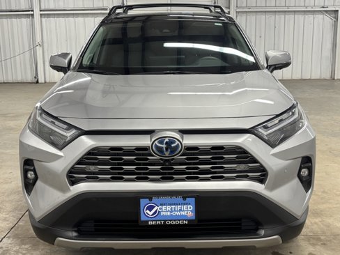 Used 2023 Toyota RAV4 Limited image 2