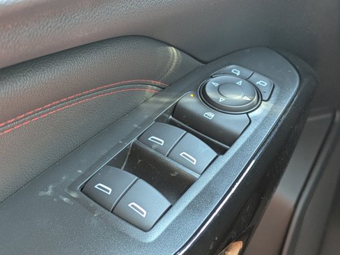 New 2025 Chevrolet Trax RS w/ Driver Confidence Package image 23