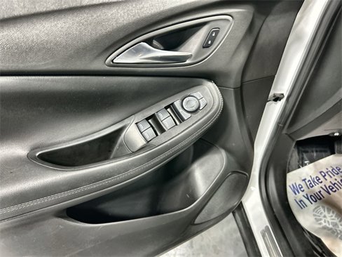 Used 2023 Buick Encore GX Preferred w/ Cold Weather Comfort Package image 15