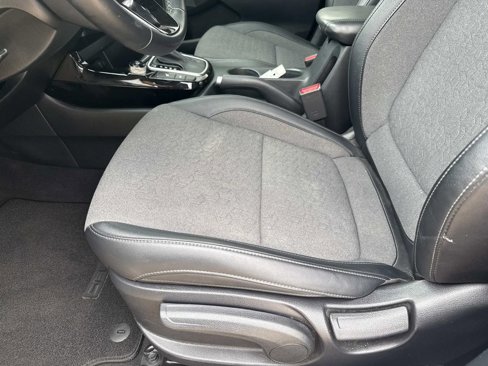 Used 2024 Kia Seltos X-Line image 11