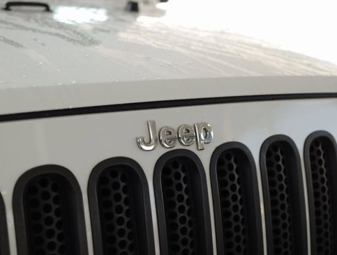 Used 2012 Jeep Wrangler Sahara w/ Dual Top Group image 25