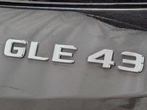Used 2018 Mercedes-Benz GLE 43 AMG 4MATIC image 10