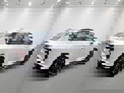 Used 2025 Kia K4 GT-Line w/ GT-Line Premium Package image 4