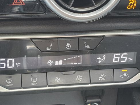 Certified 2023 Nissan Sentra SR w/ SR Premium Package image 33
