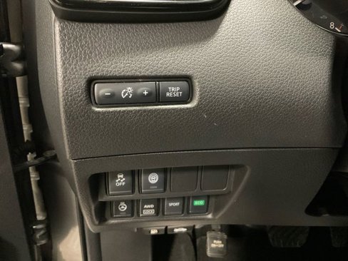 Used 2022 Nissan Rogue Sport SV image 17