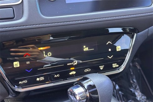 Used 2022 Honda HR-V EX image 19