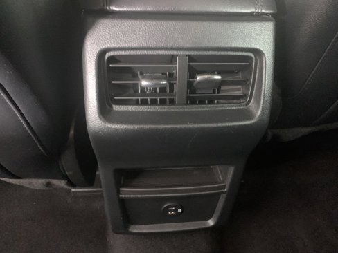 Used 2022 Ford Edge SEL image 21
