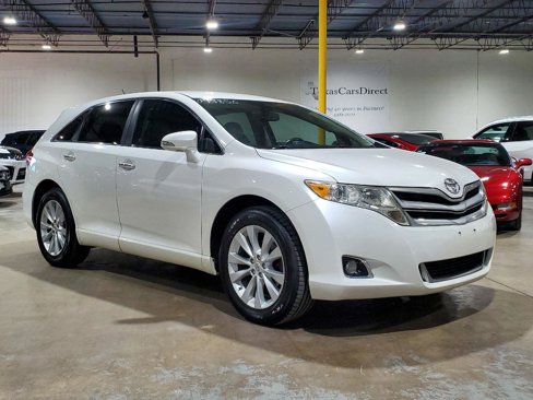 Used 2013 Toyota Venza XLE image 3