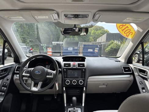 Used 2018 Subaru Forester 2.5i Premium w/ All-Weather Package image 12