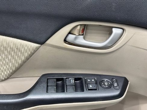 Used 2015 Honda Civic LX image 10