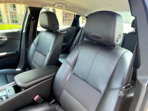 Used 2019 Chevrolet Impala LT image 41