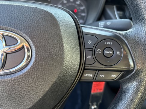 Used 2024 Toyota Corolla LE image 23