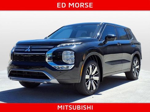 New 2025 Mitsubishi Outlander SE image 1