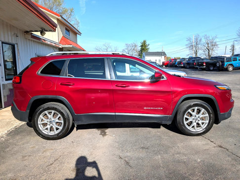 Used 2015 Jeep Cherokee Latitude w/ Comfort/Convenience Group image 18