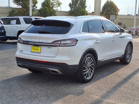 Used 2019 Lincoln Nautilus Reserve image 2