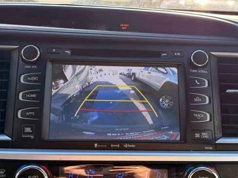 Used 2015 Toyota Highlander Limited Platinum image 23