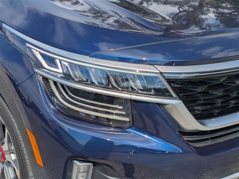 Used 2023 Kia Seltos SX image 12