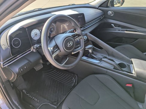 Used 2024 Hyundai Elantra SEL image 10