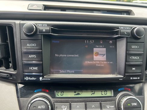 Used 2016 Toyota RAV4 XLE image 37