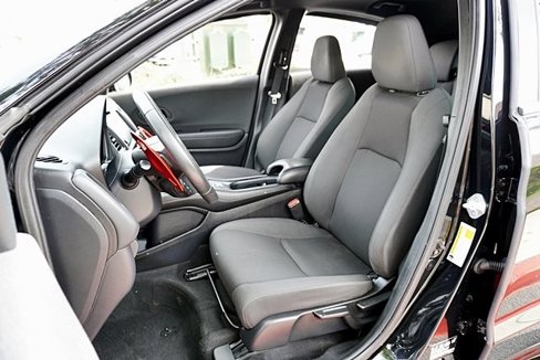 Used 2021 Honda HR-V Sport image 15