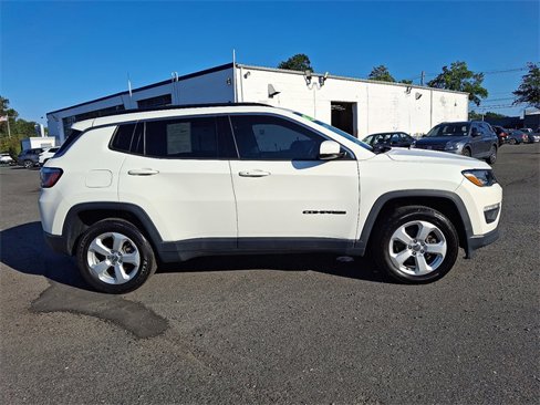 Used 2018 Jeep Compass Latitude w/ Popular Equipment Group image 7