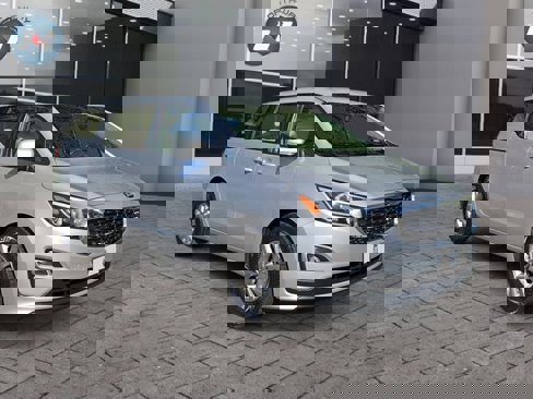 Used 2019 Kia Sedona L image 7