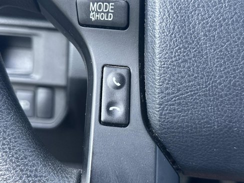 Used 2018 Toyota Tacoma SR image 14