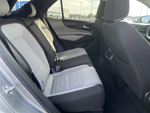 Used 2024 Chevrolet Equinox LT image 24