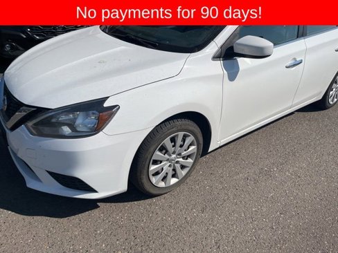 Used 2018 Nissan Sentra S image 2
