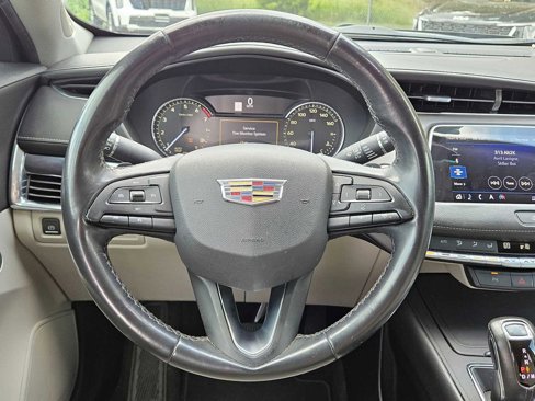 Used 2019 Cadillac XT4 Luxury image 22