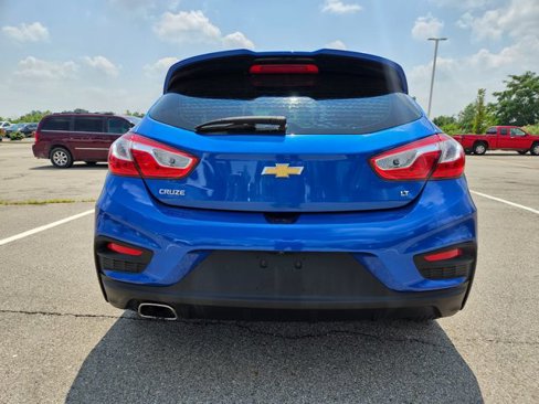 Used 2018 Chevrolet Cruze LT w/ RS Package image 6