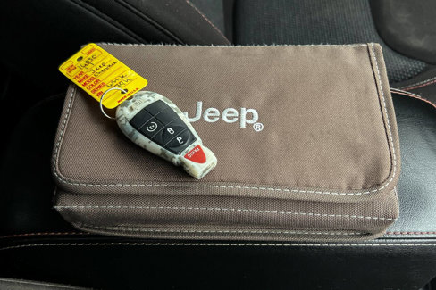 Used 2017 Jeep Cherokee 75th Anniversary image 37