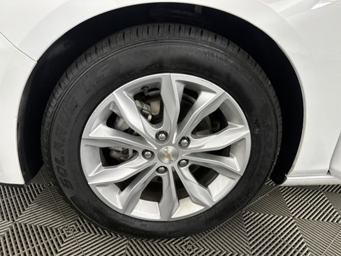 Used 2023 Chevrolet Malibu LT image 13