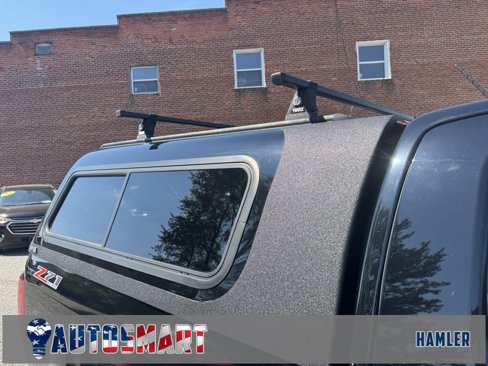 Used 2016 Chevrolet Colorado Z71 image 32