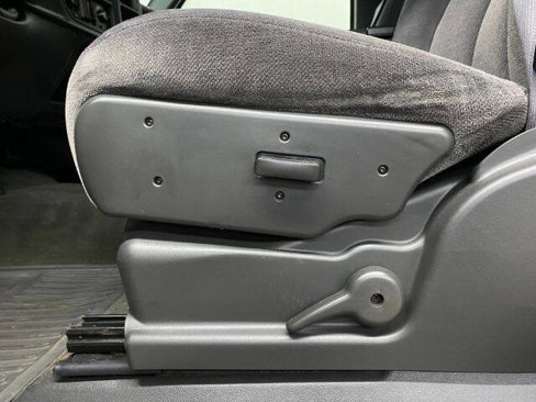 Used 2005 GMC Sierra 1500 SLE w/ Light Duty Power Package image 12