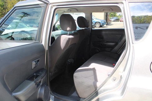 Used 2013 Kia Soul image 24