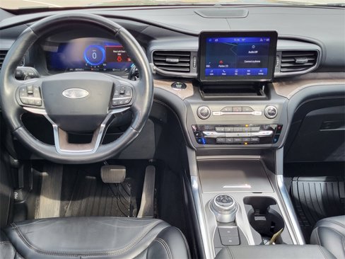 Used 2020 Ford Explorer Platinum image 13