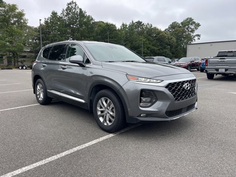 Used 2019 Hyundai Santa Fe SEL image 4