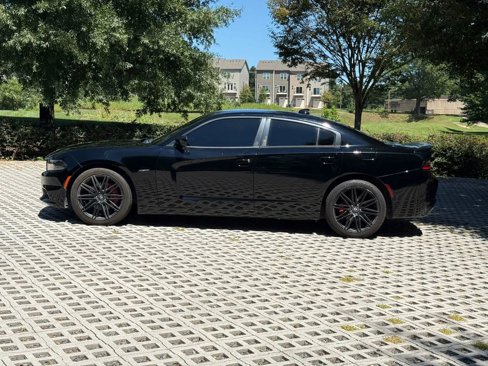 Used 2016 Dodge Charger R/T image 8