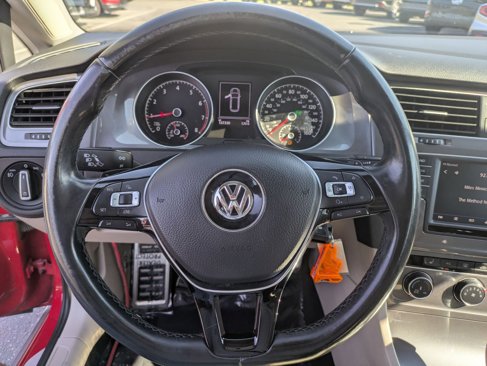 Used 2017 Volkswagen Golf Alltrack SEL image 18
