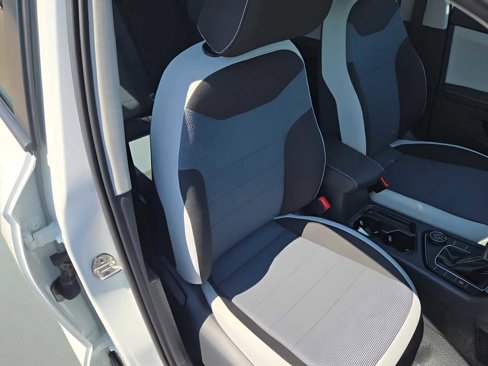New 2025 Volkswagen Taos S image 41