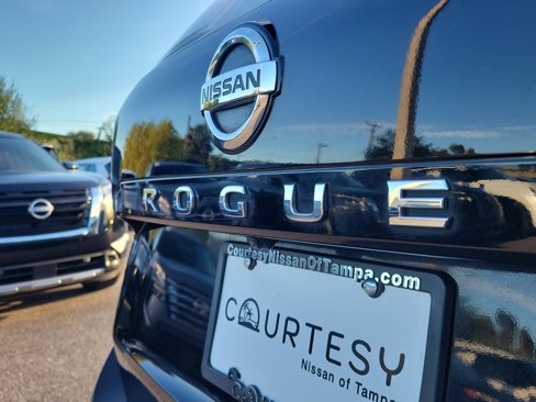 Certified 2021 Nissan Rogue S image 8
