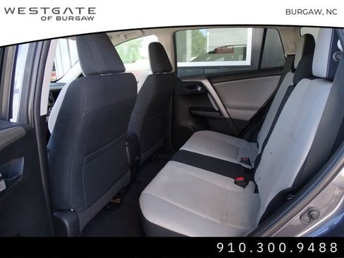 Used 2017 Toyota RAV4 XLE image 17