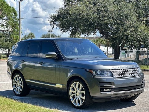 Used 2015 Land Rover Range Rover Supercharged image 5