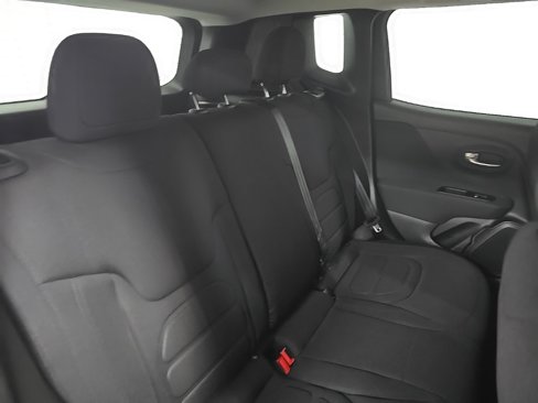 Used 2020 Jeep Renegade Latitude image 16